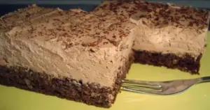 Čokoládovo-ořechový zákusek